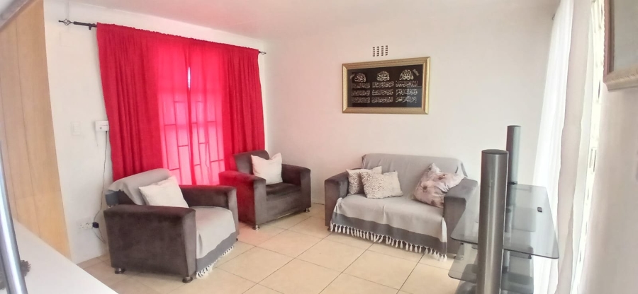 3 Bedroom Property for Sale in Portlands Western Cape